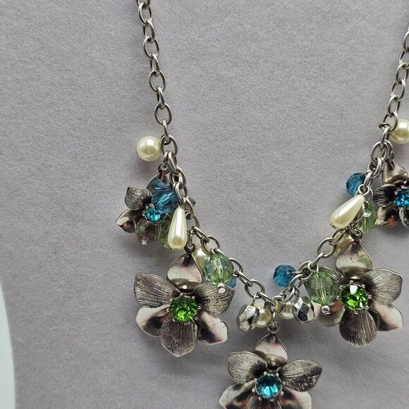 Floral Silver Tone Necklace With Green and Blue Rhinestones - Picture 2 of 5